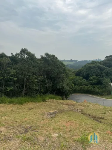 Terreno no condomínio Altavis
