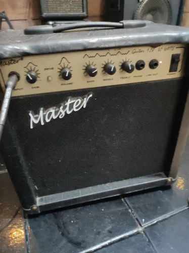 Amplificador Master de guitarra