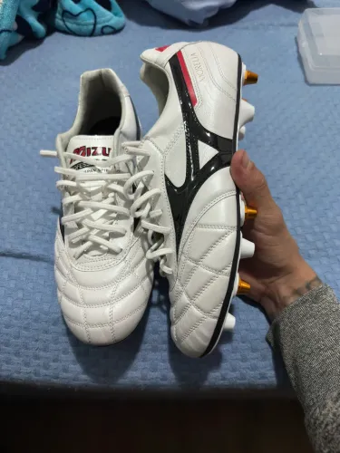 Chuteira Mizuno Morelia SG