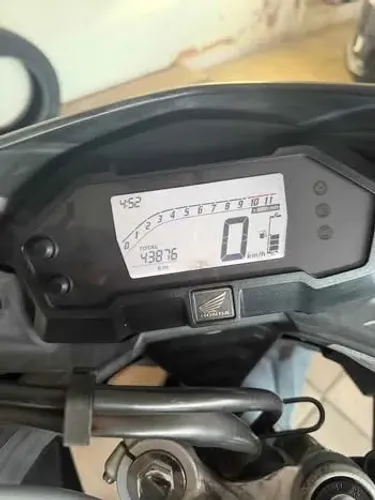 Xre 2020 - baixo km