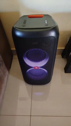 Vendo JBL party box 100 