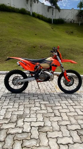 Exc 300 2016 