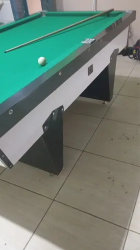 Mesa de Sinuca Semi Nova em Perfeito Estado