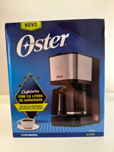 Cafeteira Elétrica Oster Preta/Inox 1,2L 750W 110V OCAF600 - Lacrada e com nota fiscal