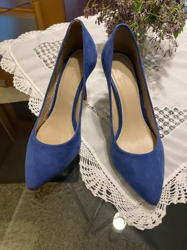 Scarpin Zara Azul Couro Camurça