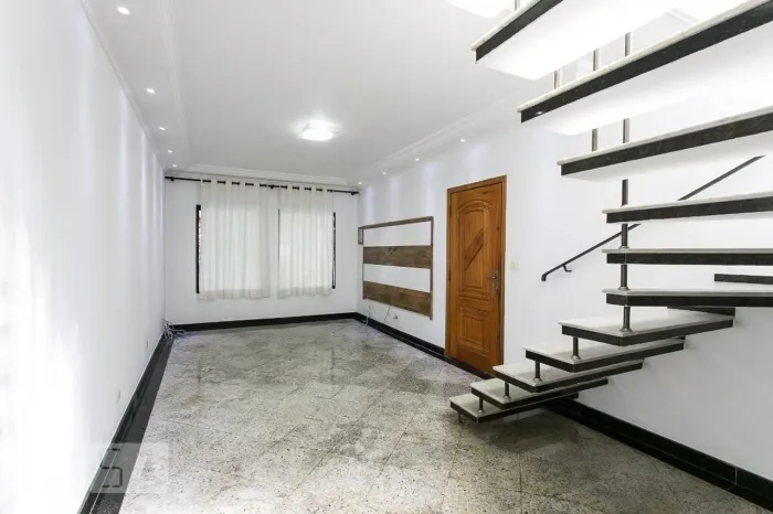 Casa à Venda - Vila Carrão, 4 Quartos, 280 m2