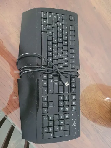 Vende se teclado