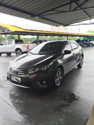 Toyota Corolla GLI 1.8 Flex 16V Aut. 2016