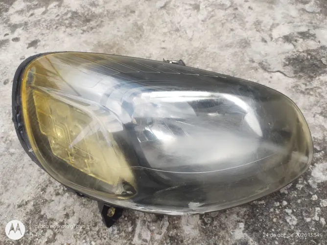 Farol Fiat uno way