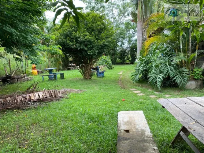 PIEDADE:  VENDO CHACARA OU ESTUDO PERMUTA  POR CASA DE IGUAL OU MENOR VALOR EM Caçapava - 