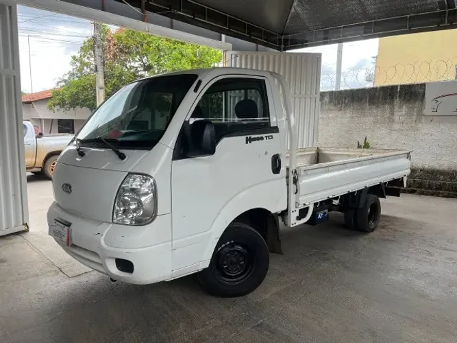 Kia Motors Bongo K-2500 2.5 4X2 TB Diesel 2011