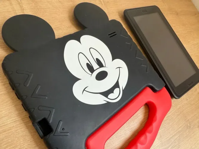 Tablet Infantil Multilaser com Capa Emborrachada Anti-Impacto