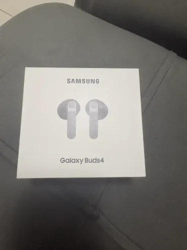 Fone de ouvido Buds 4 Samsung 