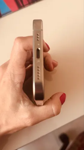 iPhone 16 pro 256 super novo bateria 91% s/ cx