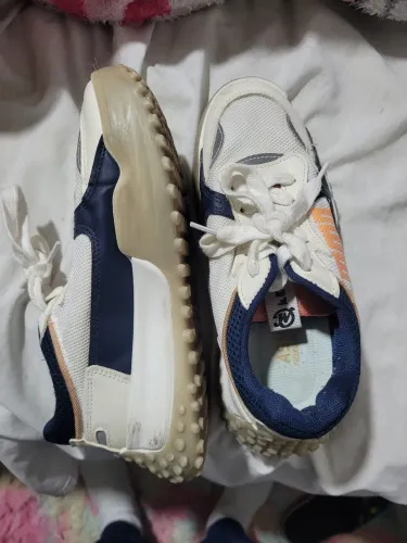 Tenis semi novo