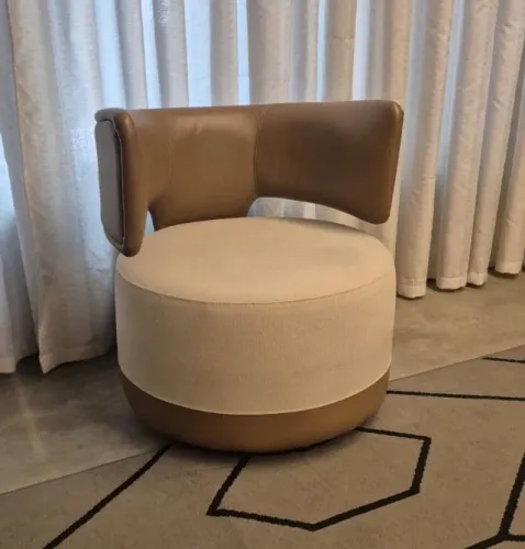 POLTRONA DAZZ / Conforto e sofisticação