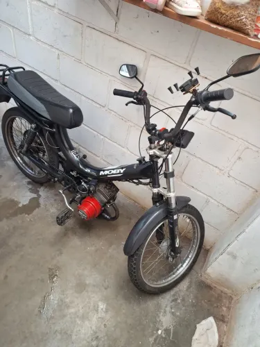 Mobilete 50cc muito forte o motor dela 