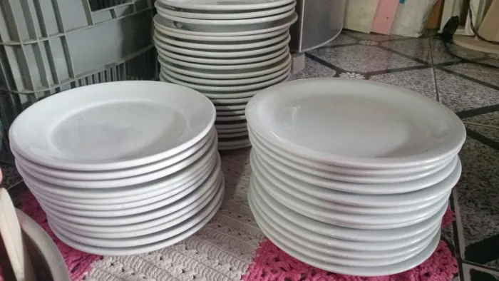 Pratos de porcelanato
