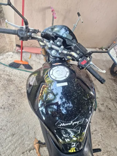 Hornet 600