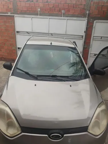 Ford Fiesta Sedan 1.0 8V Flex 4P 2011