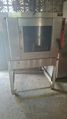 Forno Industrial usado. Valor: 5.300,00 reais.