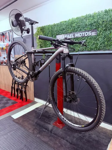 BICICLETA MTB ARO 29, 12 VELOCIDADES.