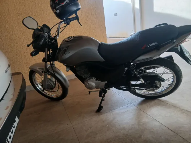 Vende-se moto 150 mix