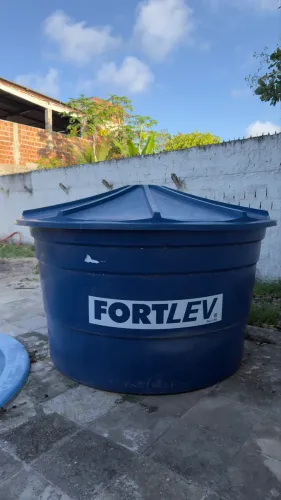 Caixa d?água fortlev 3000l valor negociável