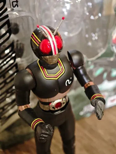 Black Kamen Rider SHFiguarts