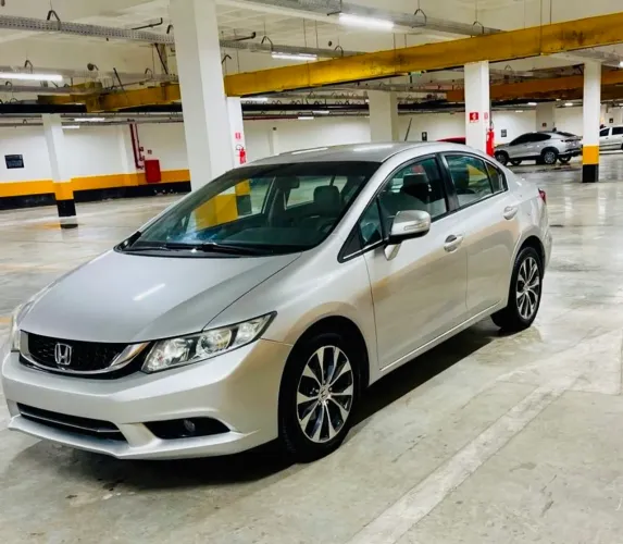 Honda Civic Sedan LXR 2.0 Flexone 16V Aut. 4P 2016