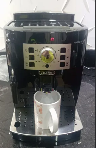 Cafeteira Delonghe expresso Magnífica
