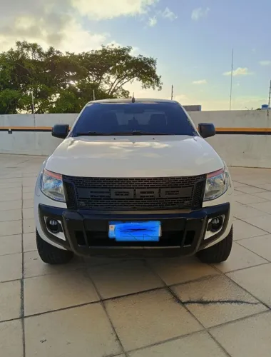 Ford Ranger XLT 3.2 20V 4X4 CD Diesel Aut. 2014