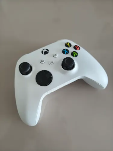 Controle Xbox Séries S em perfeito estado