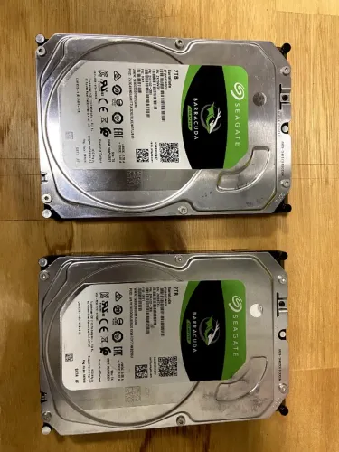 KIT COM 2 HDs INTERNOS SEAGATE BARRACUDA 2TB
