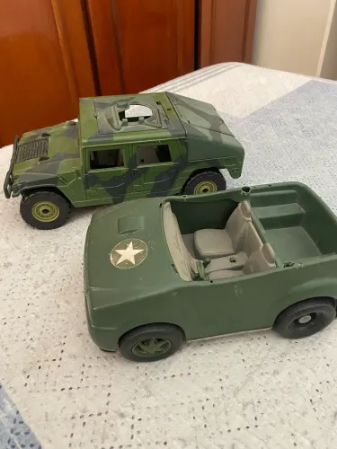 Carrinho exército