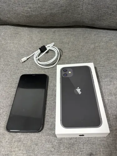 iPhone 11 - 128GB