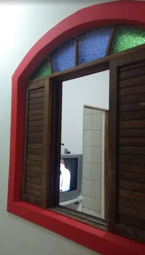 Vendo janela arco madeira