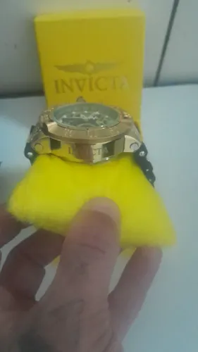 Relógio invicta primeira linha