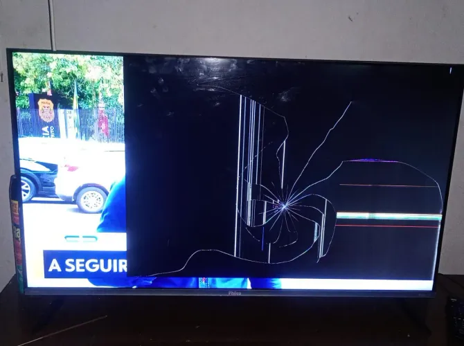 Tv Philco 40 polegadas tela quebrada 