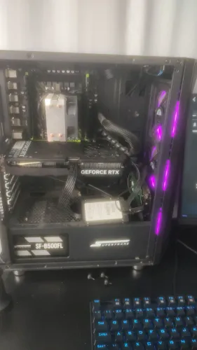 PC Gamer RTX 4060 