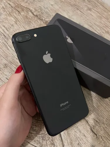 iPhone 8 Plus 100% bateria excelente estado
