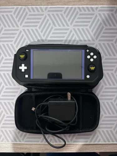 Nintendo Switch Lite 128gb Desbloqueado