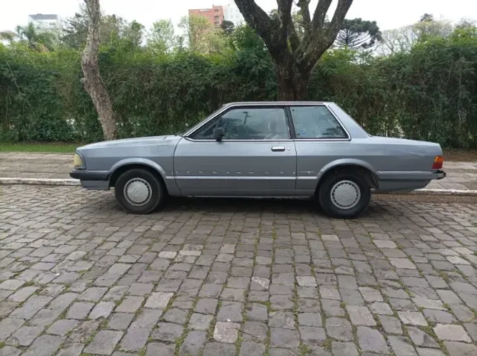 Ford Del Rey GLX 1.6/1.8 / GL 1.6/1.8 2P E 4P 1988
