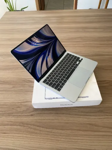 MacBook Air M4 13? 2025