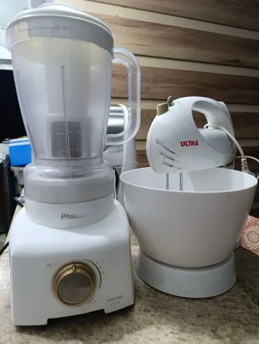 Liquidificador Philco com filtro Branco 