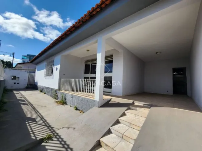 Casa com 4 dormitórios à venda, 259 m² por R$ 1.200.000,00 - Planalto - Belo Horizonte/MG