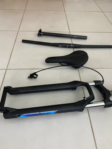 Suspensão aro 29 selim Ddk guidão e canote