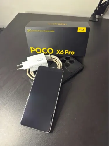 Poco X6 Pro 512gb e 16gb ram (Com carregador, capinha e película)