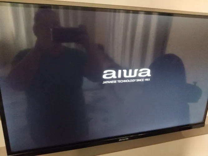 Tv Aiwa 32 polegadas SMART TV