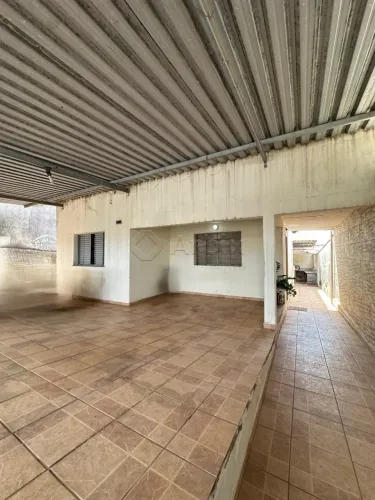 Casa à venda no bairro Vila Amorim em Americana/SP